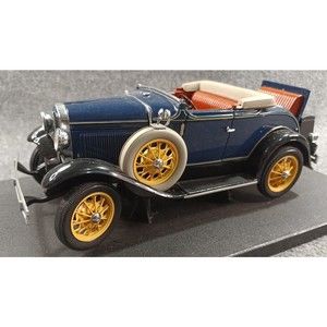 1931 Ford Sedan Model A 1:18-scale Diecast Car Motor City Classics IMPERFECT